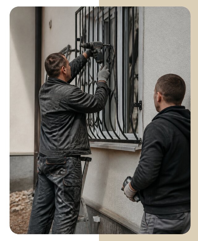 Установка наружных решеток в Дальнереченске от 4993 р. | ДвериЛегко-Длн